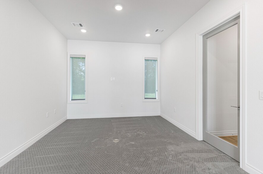 19023 Stuebner Airline Rd, Spring, TX à vendre - Photo du bâtiment - Image 3 de 11