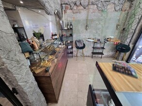 Commerce de détail dans Barcelone, Barcelona à louer Photo intérieure- Image 2 de 13