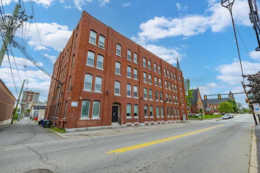 235 Hanover St, Manchester, NH for sale - Building Photo - Image 3 of 48