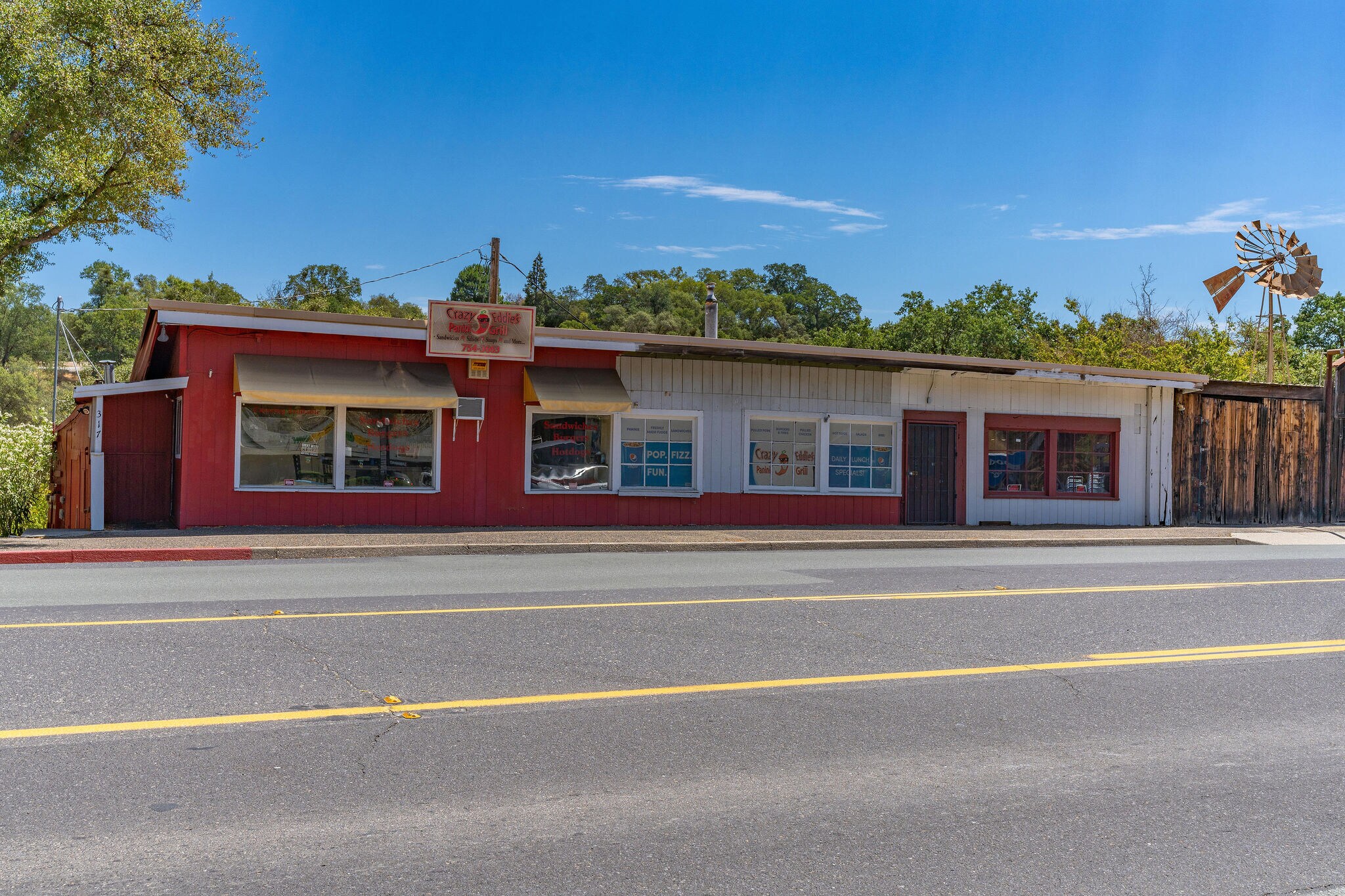 309-317 St. Charles St, San Andreas, CA à vendre Photo principale- Image 1 de 11