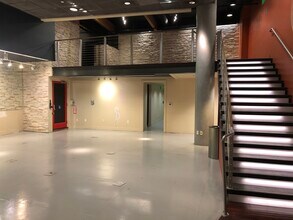 101 E Vineyard Ave, Livermore, CA for lease Interior Photo- Image 1 of 10