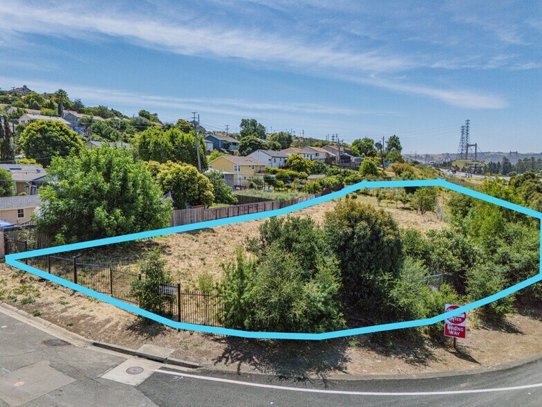 Sequoia Ave, Vallejo, CA à vendre - Photo du bâtiment - Image 2 de 12