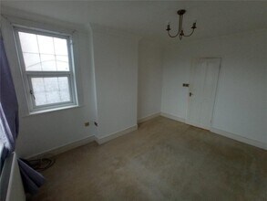 Burnham Rd, Althorne for lease Interior Photo- Image 1 of 15