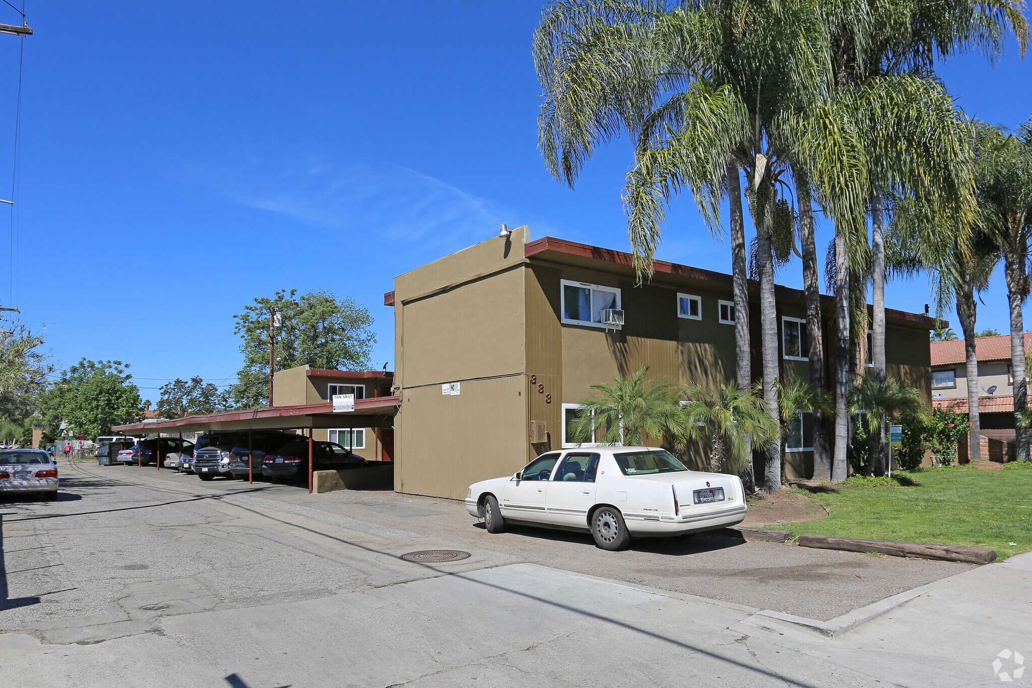 333 N Juniper St, Escondido, CA for sale Primary Photo- Image 1 of 1