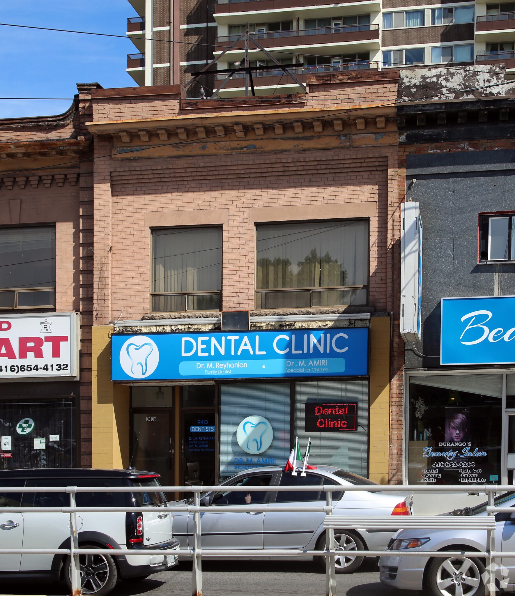 940 St Clair Ave W, Toronto, ON for sale Primary Photo- Image 1 of 1