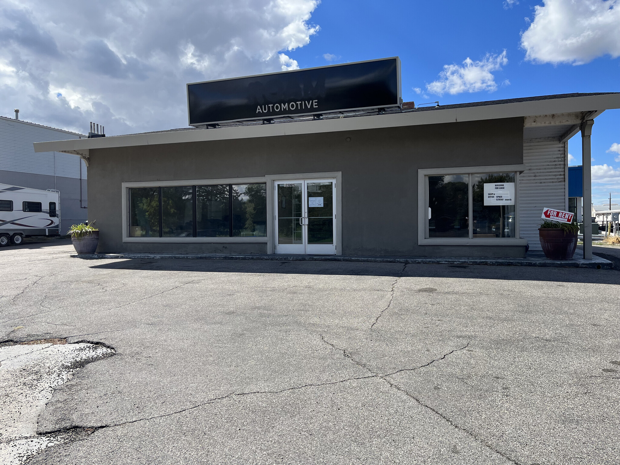 1385 N Yellowstone Hwy, Idaho Falls, ID for sale Primary Photo- Image 1 of 1