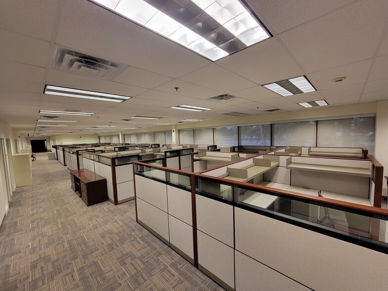 701 E 60th St N, Sioux Falls, SD for lease - Interior Photo - Image 3 of 18