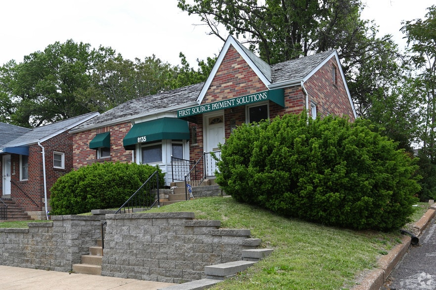8135 Manchester Rd, Saint Louis, MO à vendre - Photo du bâtiment - Image 2 de 21