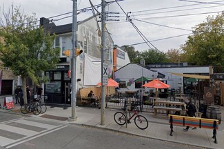 Plus de détails pour 1303 Queen St E, Toronto, ON - Local commercial à louer