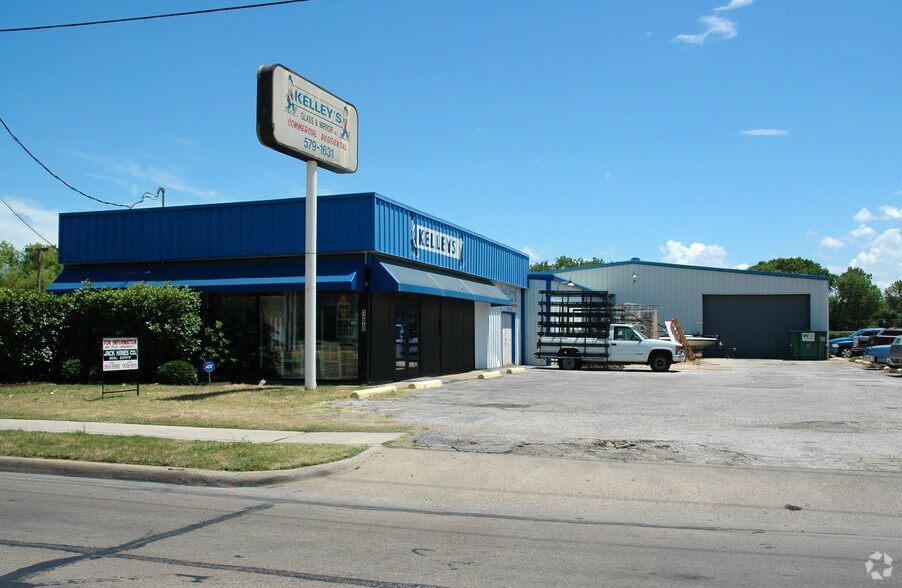 1220 Rock Island Rd, Irving, TX à louer - Photo du bâtiment - Image 3 de 11