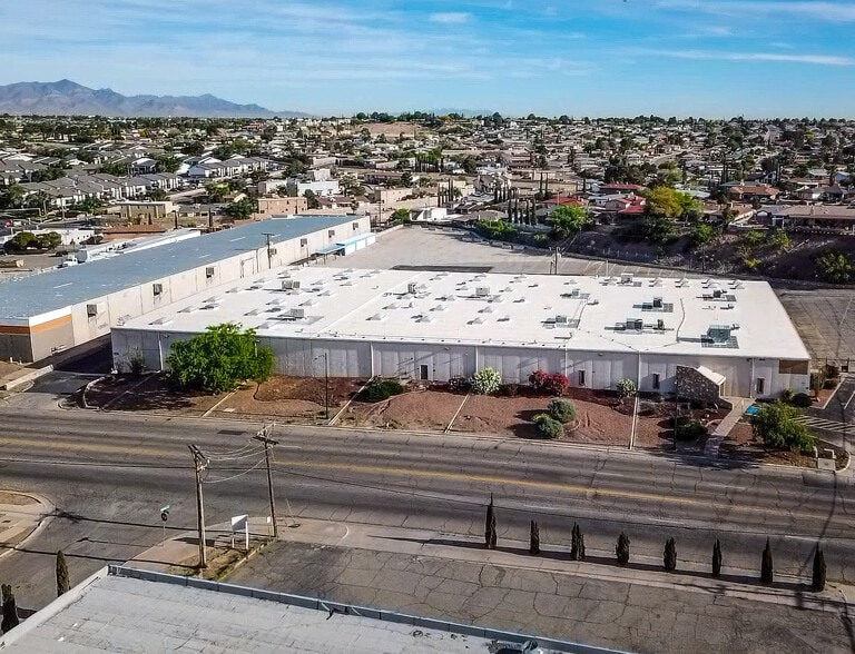 10841 Pellicano Dr, El Paso, TX for lease - Building Photo - Image 2 of 18