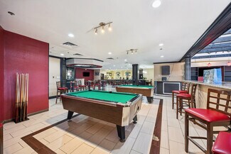 Plus de détails pour 925 Highway 332, Lake Jackson, TX - Services hôteliers à vendre