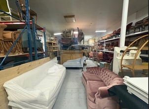 380 Grove Ave, Patchogue, NY for lease Interior Photo- Image 1 of 3