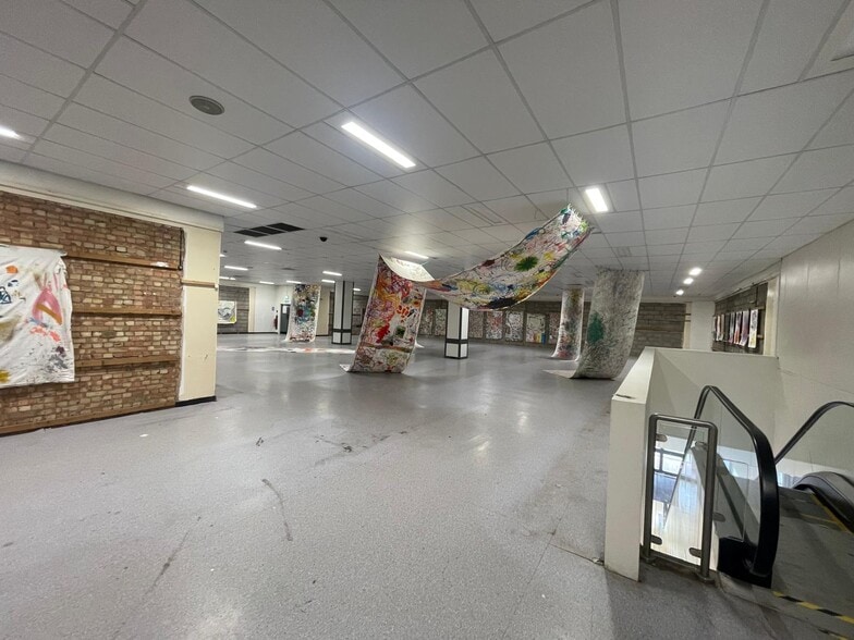 Middlewood Rd, Sheffield for lease - Interior Photo - Image 2 of 2