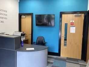 Churchill Way, Chapeltown for lease Interior Photo- Image 2 of 10