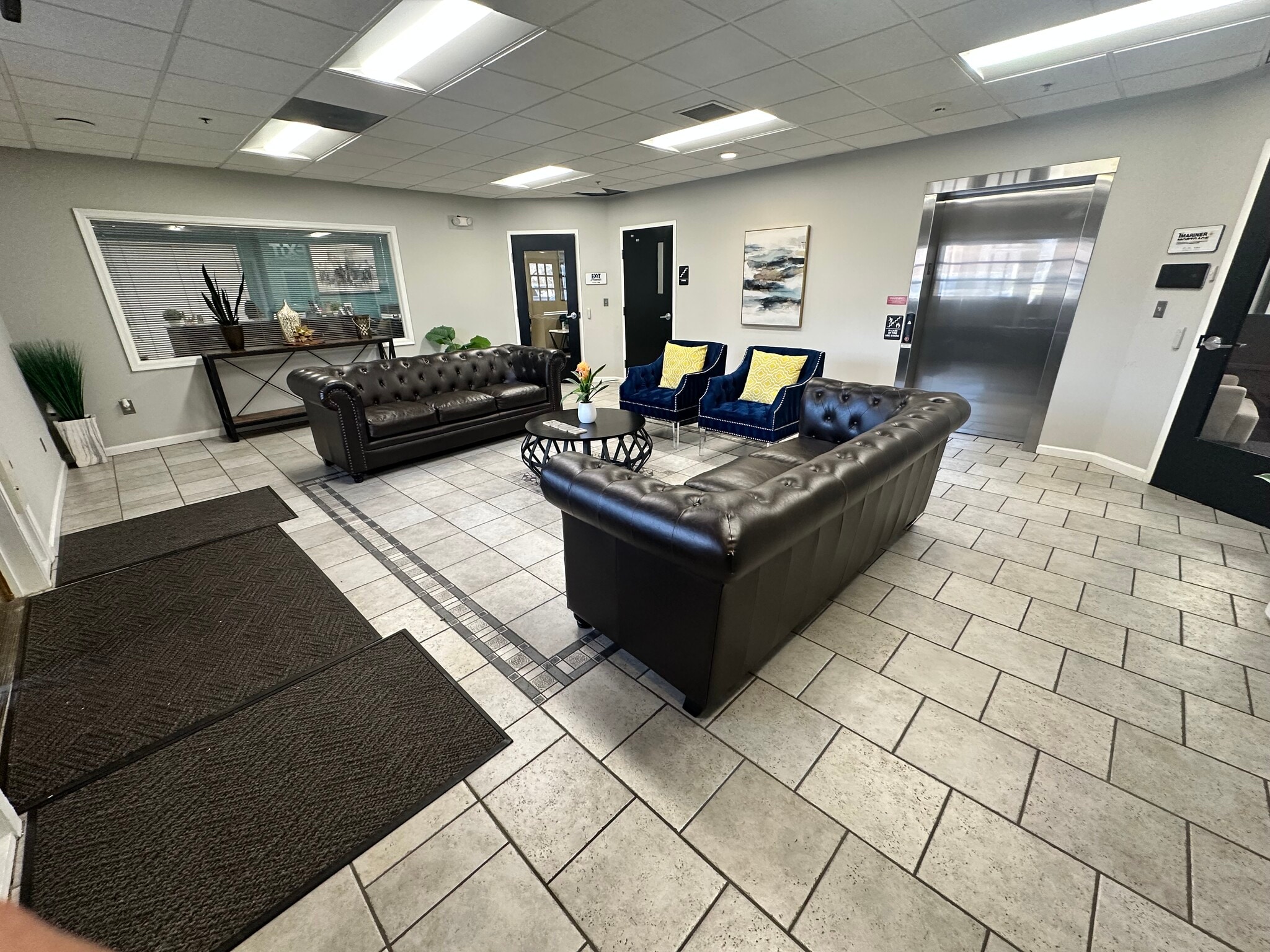 8222 Schultz Rd, Clinton, MD for lease Lobby- Image 1 of 6