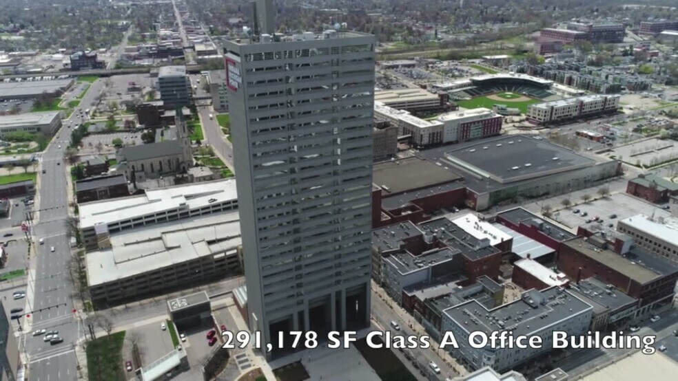 110 E Wayne St, Fort Wayne, IN à louer - Vidéo sur l’inscription commerciale - Image 2 de 14