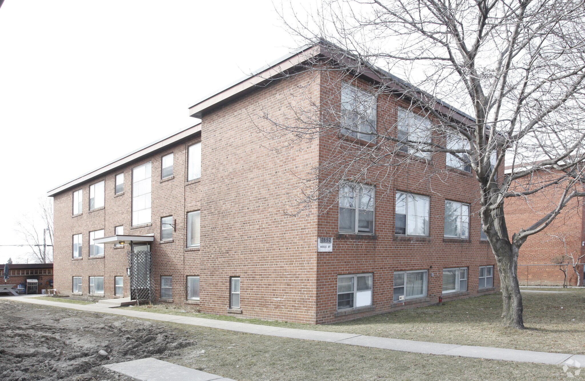 2852 Keele St, Toronto, ON à vendre Photo principale- Image 1 de 3
