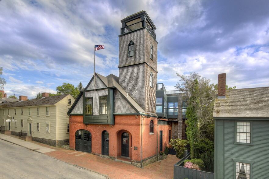 25 Mill St, Newport, RI à vendre - Photo du bâtiment - Image 1 de 1