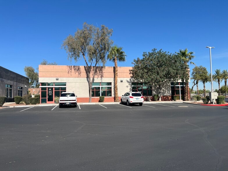 375 N Stephanie St, Henderson, NV for lease - Building Photo - Image 3 of 12
