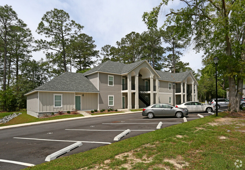 810 Baytree Rd, Valdosta, GA à vendre - Photo principale - Image 1 de 1