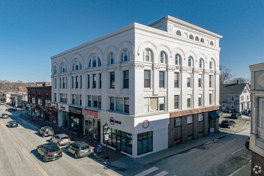 282 Moody St, Waltham, MA for lease - Primary Photo - Image 1 of 6