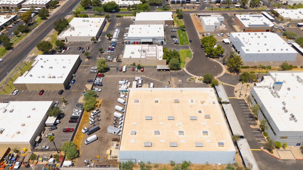 2113 W 7th St, Tempe, AZ for lease - Building Photo - Image 3 of 9
