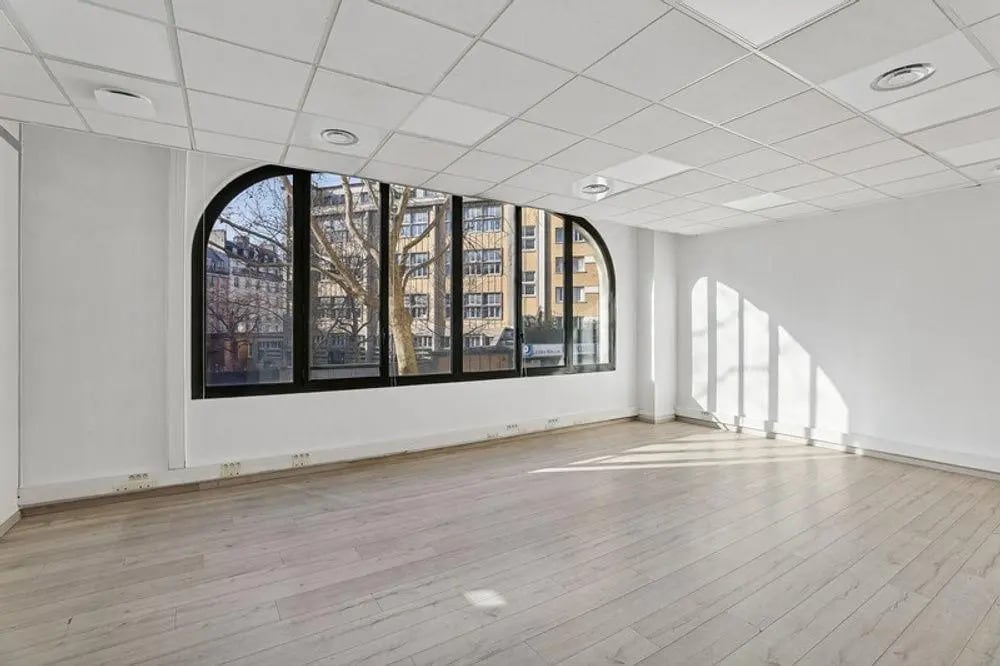 47 Rue De Charonne, Paris for lease Interior Photo- Image 1 of 19
