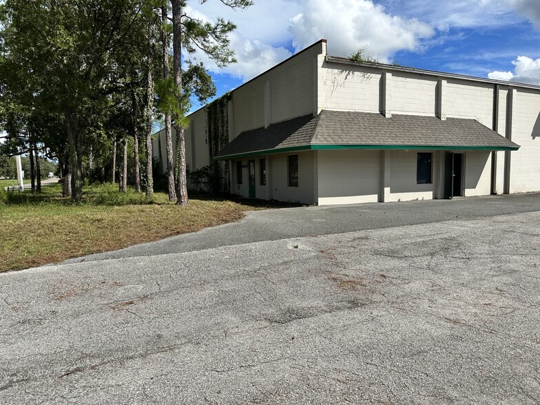 16020 Aviation Loop Dr, Brooksville, FL for lease - Building Photo - Image 3 of 10