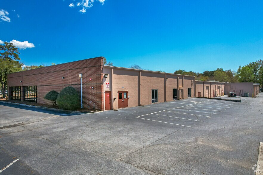 3860 Faber Place Dr, North Charleston, SC for sale - Building Photo - Image 2 of 26
