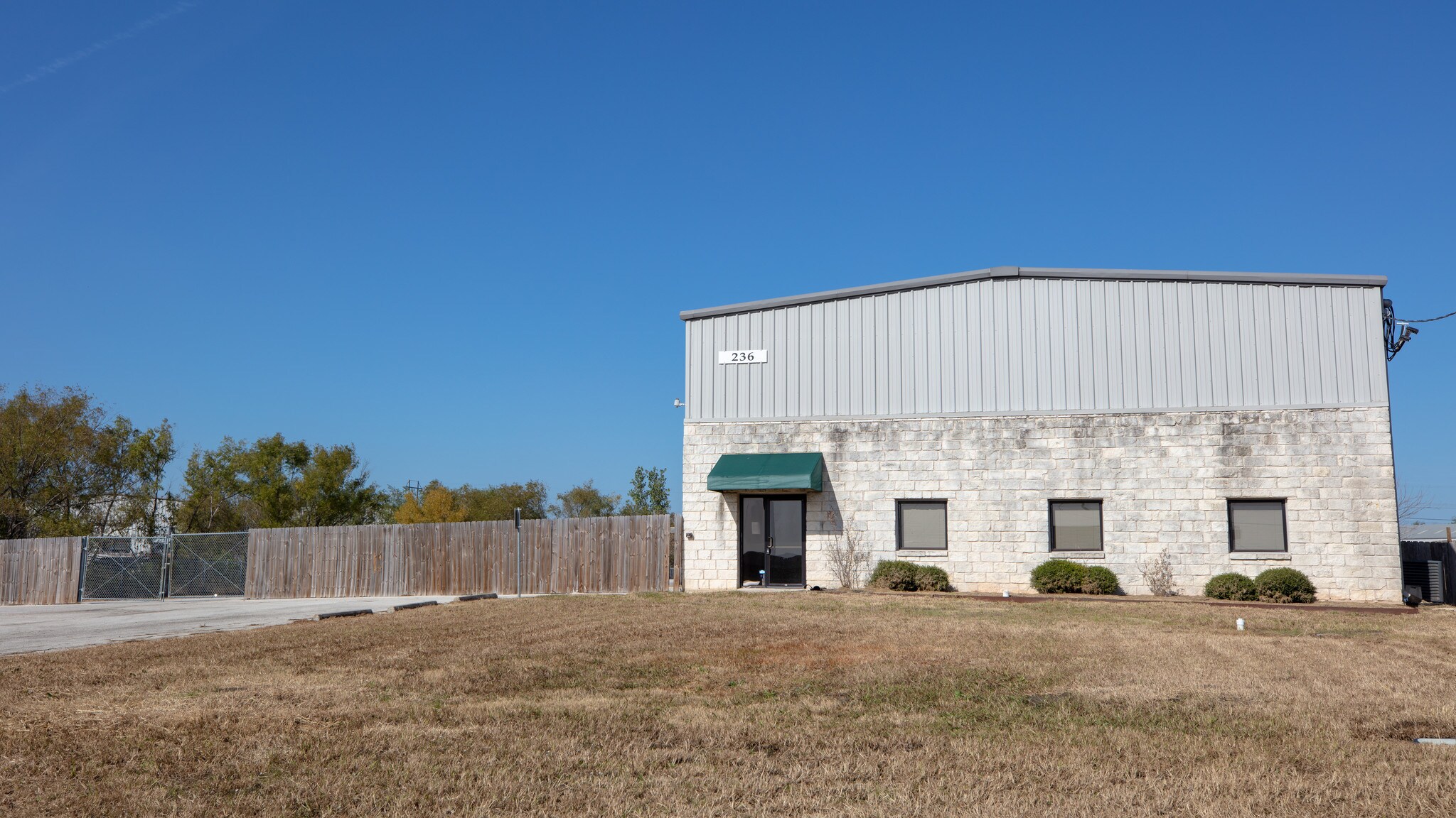 236 Trademark Dr, Buda, TX for sale Building Photo- Image 1 of 1