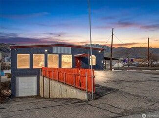 More details for 825 Valley Mall Pky, East Wenatchee, WA - Flex for Sale