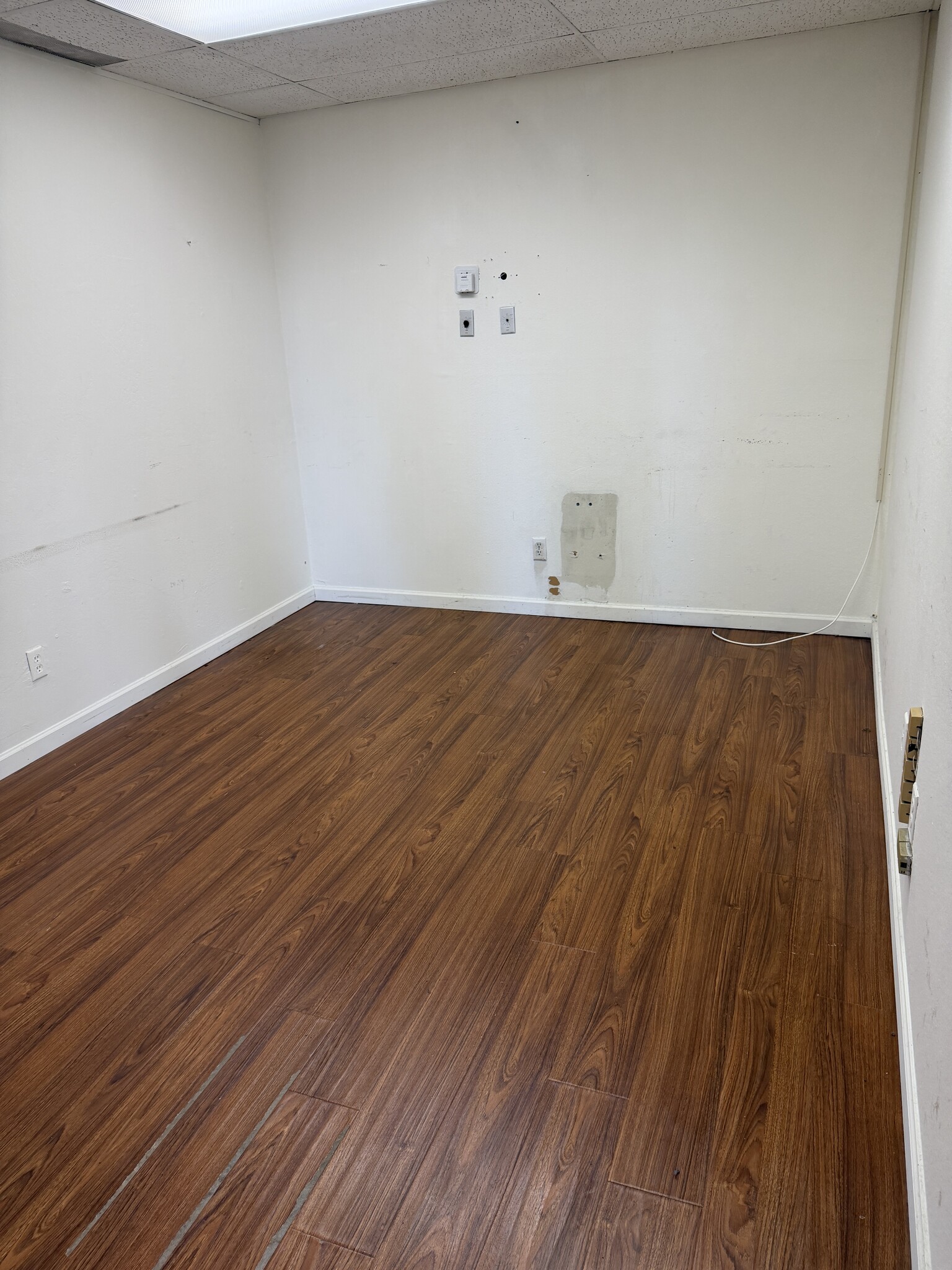 12140 Artesia Blvd, Artesia, CA for sale Interior Photo- Image 1 of 5