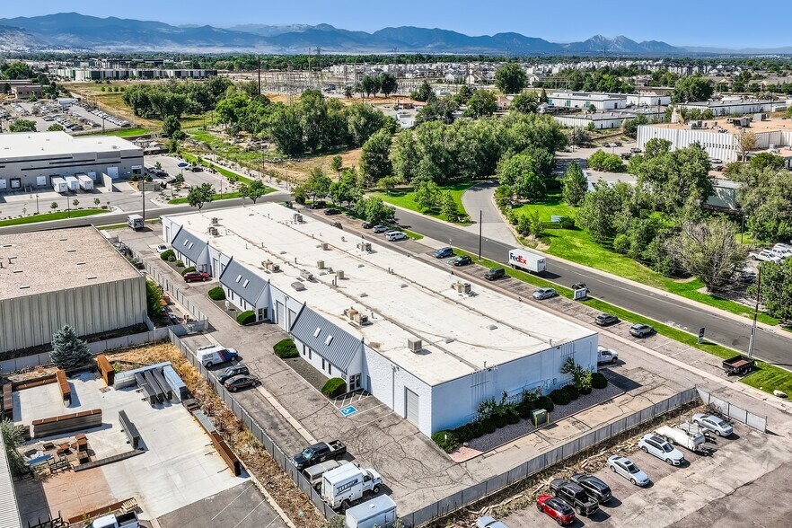 10790 W 50th Ave, Wheat Ridge, CO à louer - Photo du bâtiment - Image 2 de 7