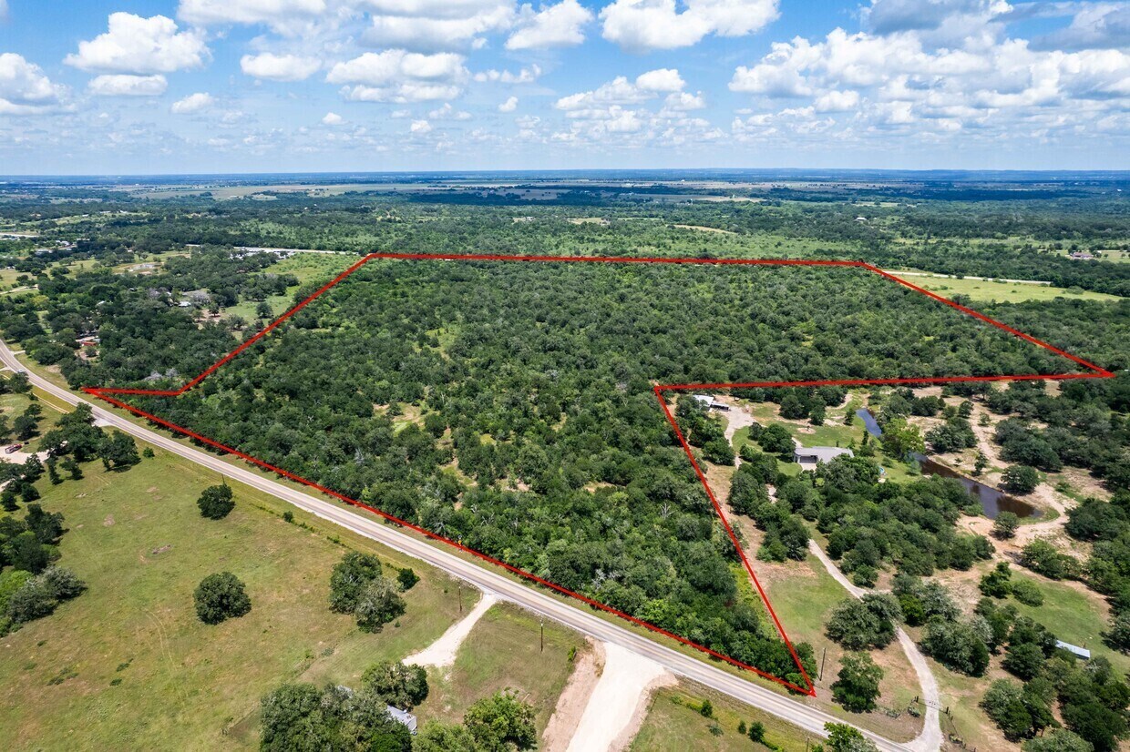 FM 671 & US Highway 183, Lockhart, TX à vendre Aérien- Image 1 de 12