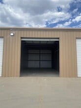 4075 Camelot Cir, Longmont, CO for lease Interior Photo- Image 2 of 4