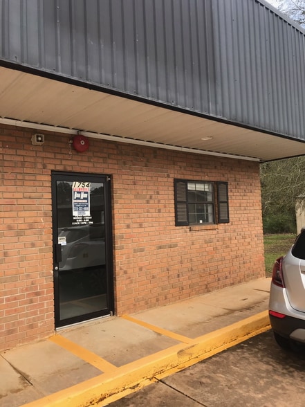 1754-1774 Texas St, Natchitoches, LA for lease - Building Photo - Image 3 of 33