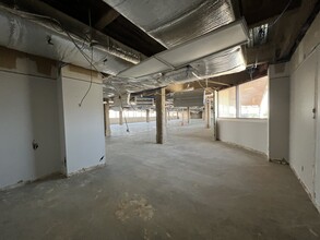 101 S Jim Wright Fwy, White Settlement, TX for lease Interior Photo- Image 2 of 8