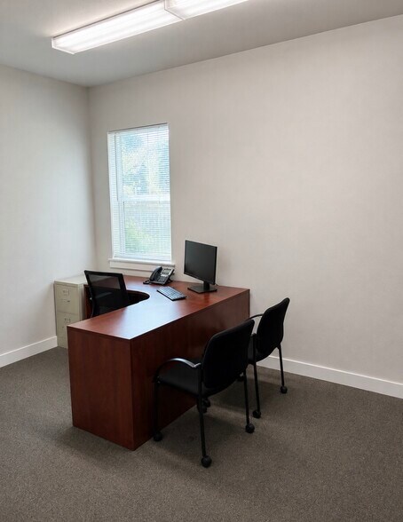 7305 NE Fourth Plain Blvd, Vancouver, WA à louer - Photo intérieure - Image 3 de 10