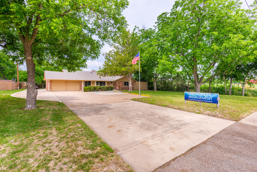 5320 Boat Club Rd, Fort Worth, TX à vendre - Photo principale - Image 1 de 1