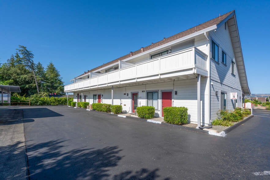 1270 Broadway, Sonoma, CA à vendre - Photo du bâtiment - Image 2 de 92