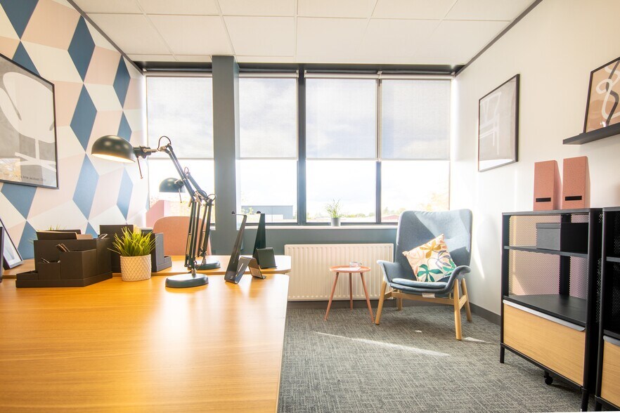 Delta Way, Egham à louer - Photo intérieure - Image 2 de 15