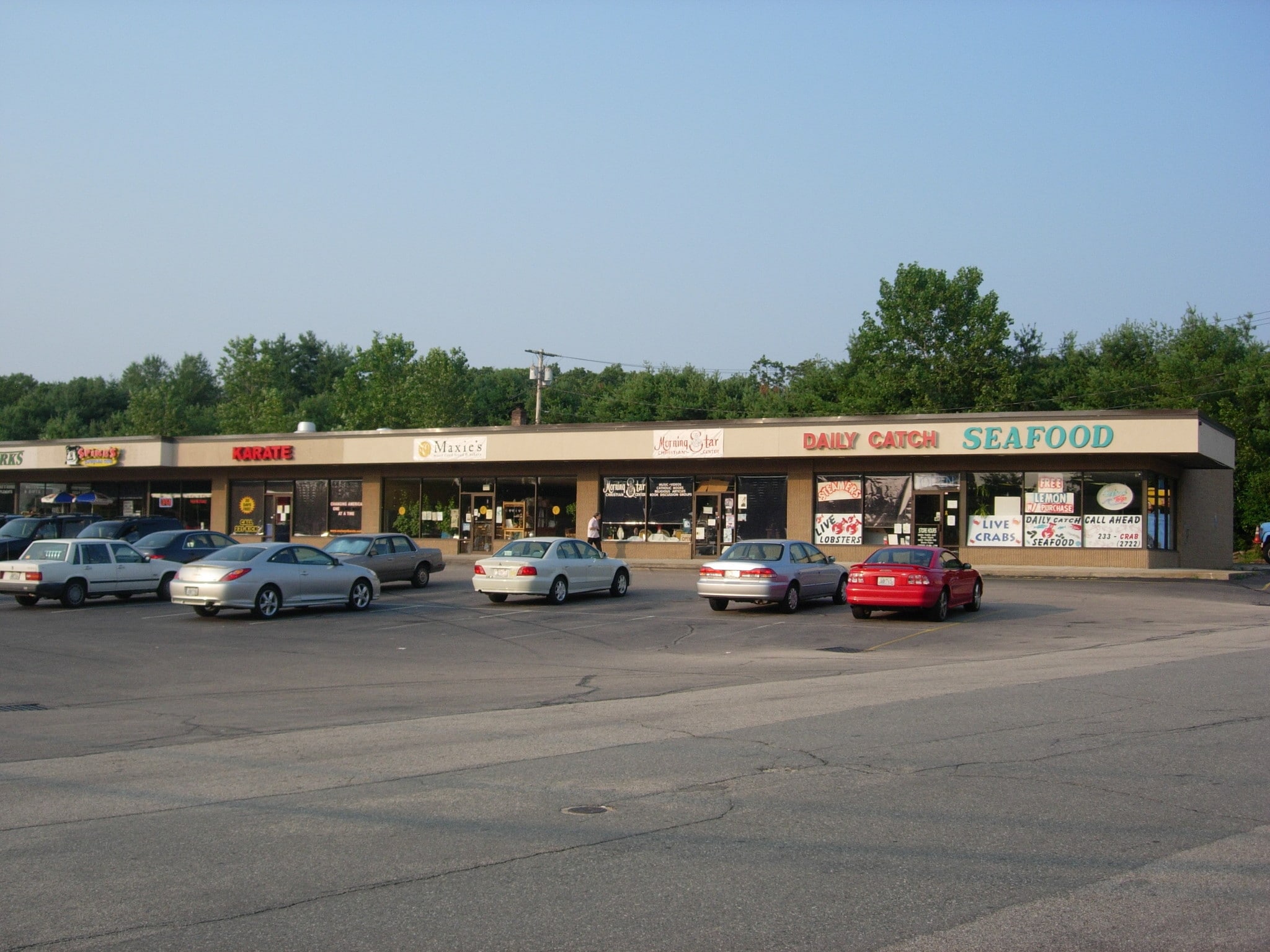 9 Cedar Swamp Rd, Smithfield, RI for lease Building Photo- Image 1 of 8