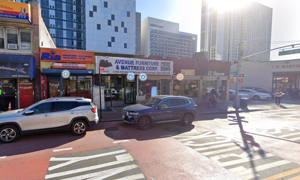 14908 Jamaica Ave, Briarwood, NY for lease - Primary Photo - Image 1 of 2