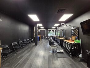 675 Orchard Heights Rd, Salem, OR à louer Photo intérieure- Image 1 de 7