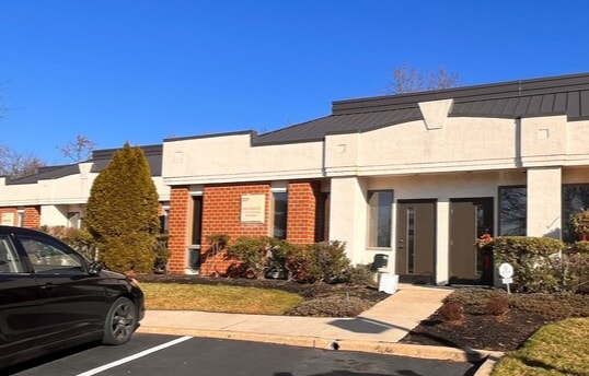 2301 E Evesham Rd, Voorhees, NJ for sale - Primary Photo - Image 1 of 2