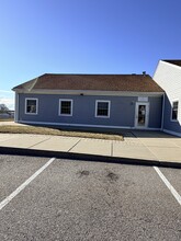 850 Aquidneck Ave, Middletown, RI for lease Building Photo- Image 2 of 4