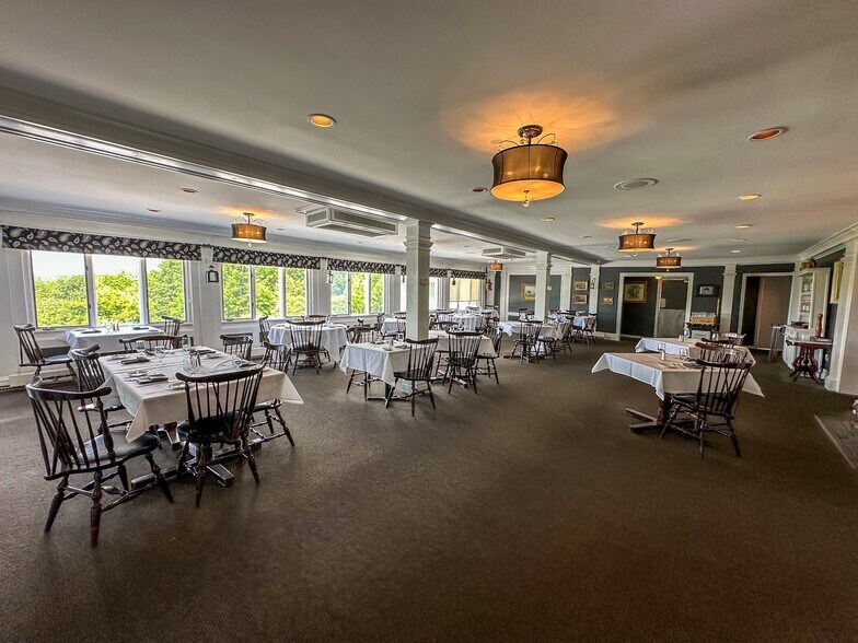 2517 Main Rd, Dedham, ME à vendre - Photo intérieure - Image 3 de 18