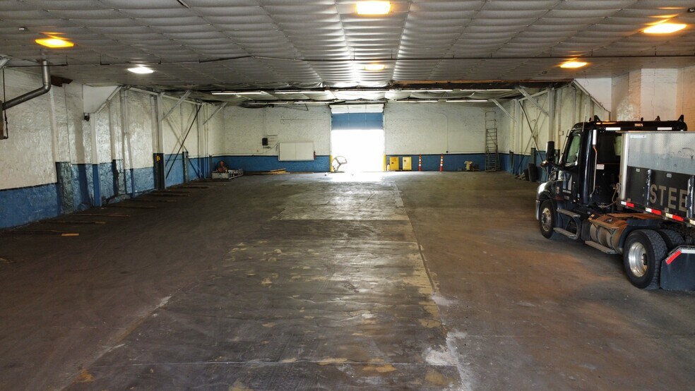 164-168 Montgomery St, Albany, NY à louer - Photo du bâtiment - Image 2 de 4