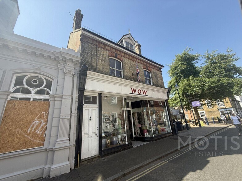 76 High St, Hythe à vendre - Photo du bâtiment - Image 2 de 24